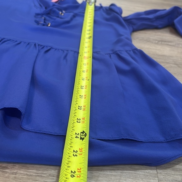 Lilly Pulitzer Brilliant Blue Milan Blouse Size X Small - Picture 3 of 7